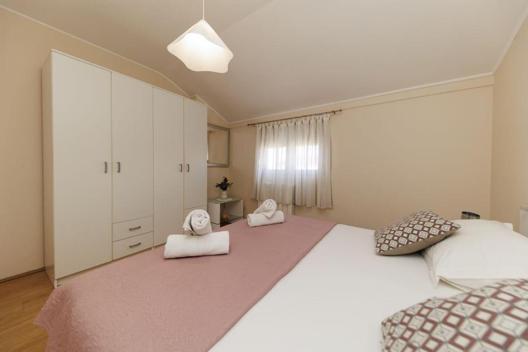 Apartments Mira Zadar Exterior foto